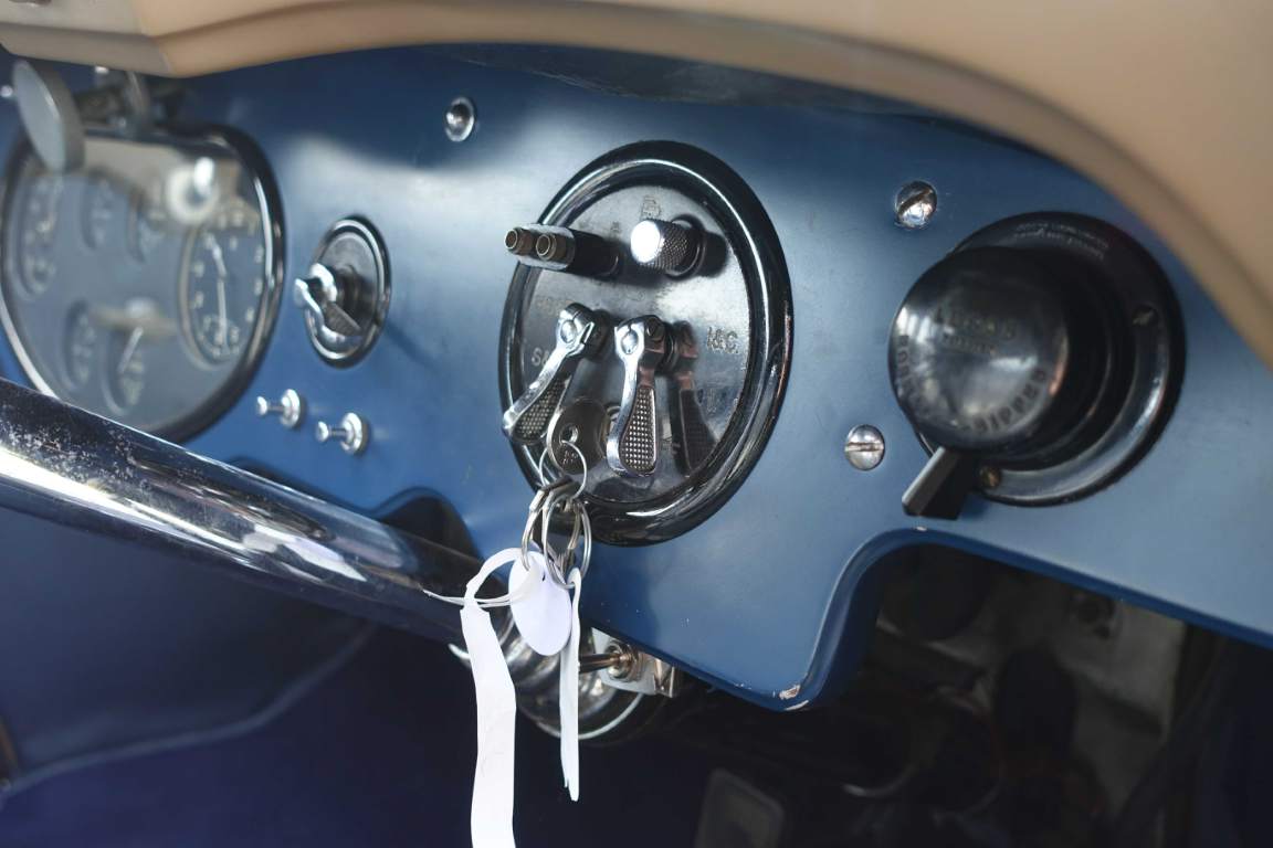 25 HP Rippon Bros 1933 8081 Rare Care Assets 25 HP Rippon Bros 1933 8081 Rare Care Assets