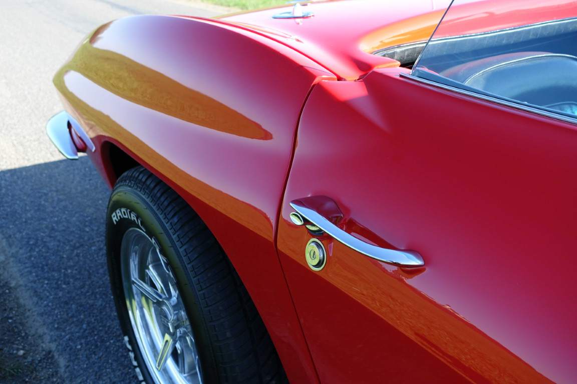 Chevrolet Corvette C2 1964 Rare Care Assets 599 Chevrolet Corvette C2 1964 Rare Care Assets 599