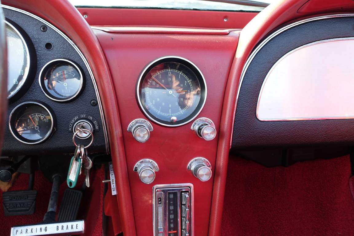 Chevrolet Corvette C2 489 Big Block Cabrio 1965 32 Rare Care Assets Chevrolet Corvette C2 489 Big Block Cabrio 1965 32 Rare Care Assets