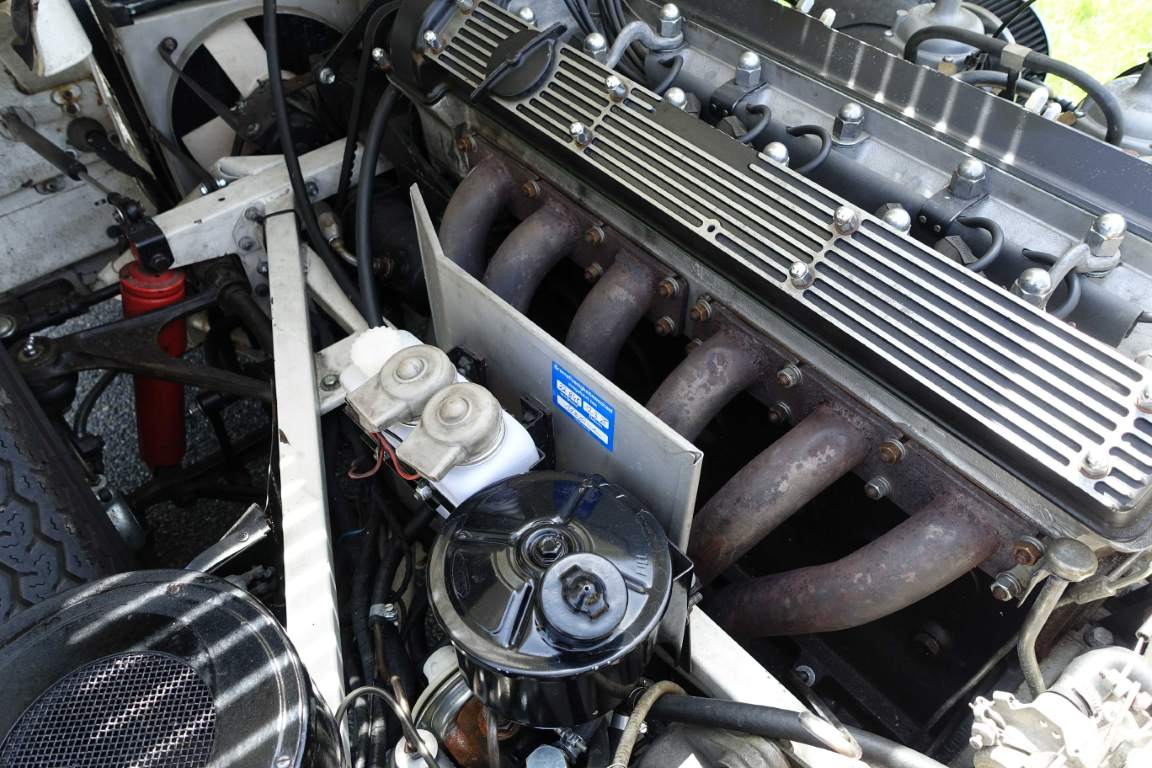 Jaguar E-Type S2+2 4,2 1970 810 Rare Care Assets Jaguar E-Type S2+2 4,2 1970 810 Rare Care Assets