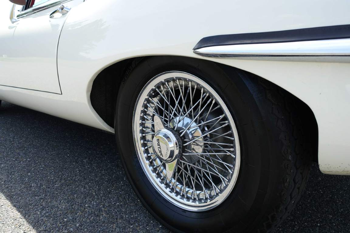 Jaguar E-Type S2+2 4,2 1970 817 Rare Care Assets Jaguar E-Type S2+2 4,2 1970 817 Rare Care Assets