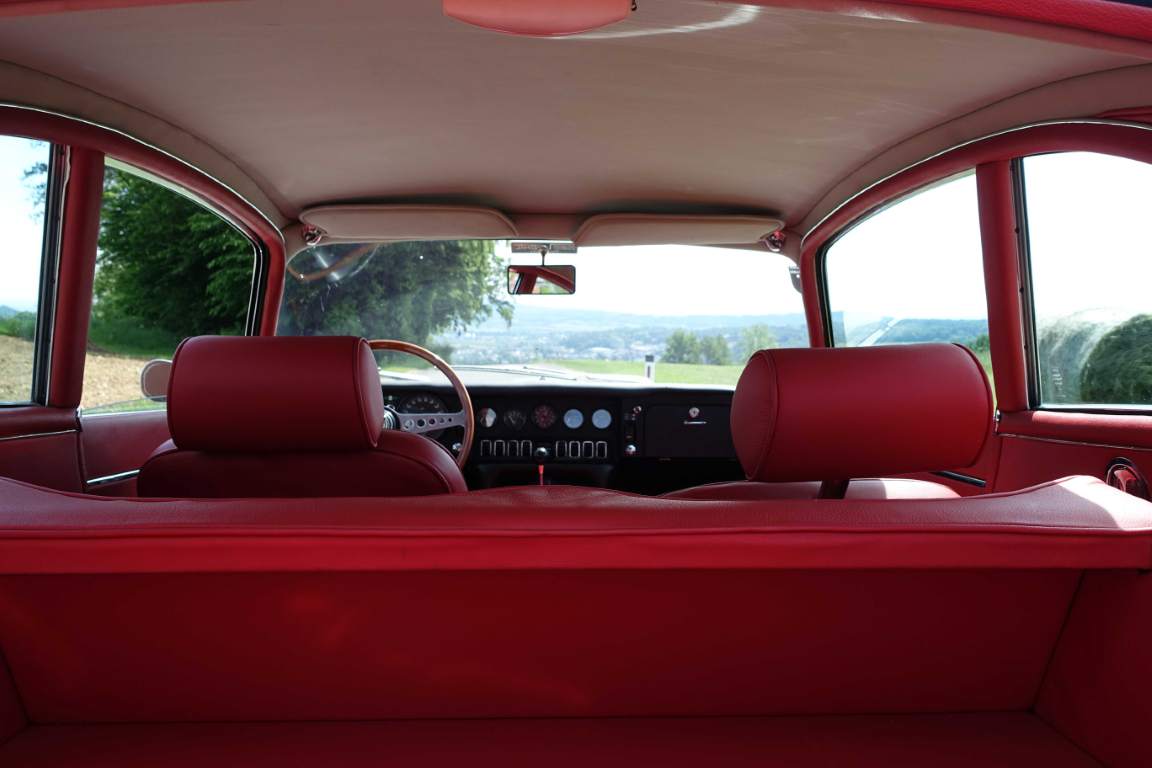 Jaguar E-Type S2+2 4,2 1970 826 Rare Care Assets Jaguar E-Type S2+2 4,2 1970 826 Rare Care Assets