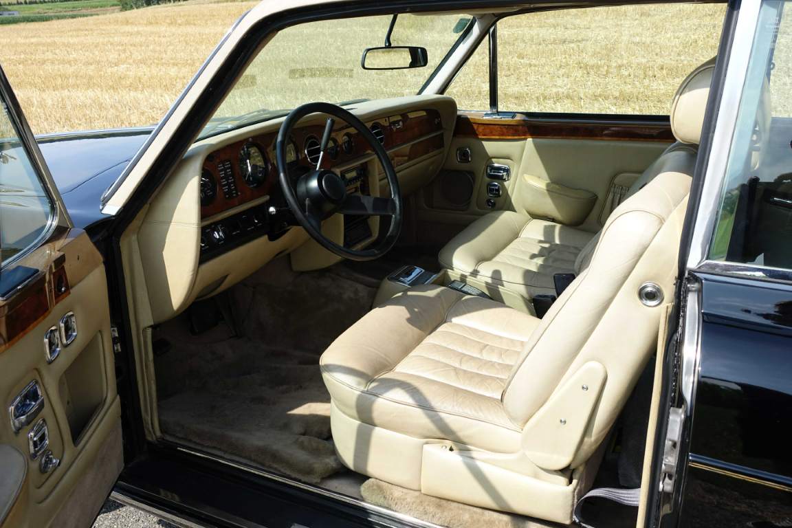 Rolls-Royce-corniche-coupe-1976-12 Rare Care Assets Rolls-Royce-corniche-coupe-1976-12 Rare Care Assets