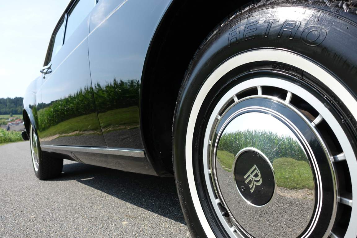 Rolls-Royce-corniche-coupe-1976-29 Rare Care Assets Rolls-Royce-corniche-coupe-1976-29 Rare Care Assets