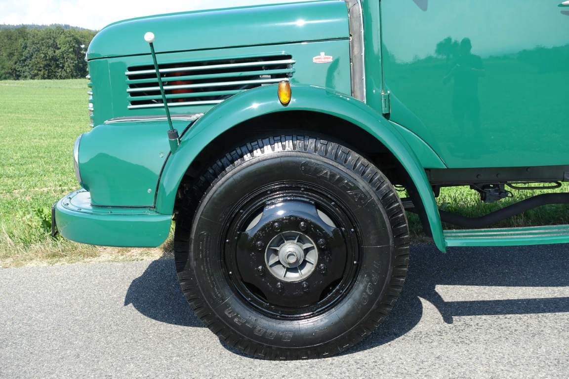 Steyr-480-ZFK-Kipper 104 Rare Care Assets Steyr-480-ZFK-Kipper 104 Rare Care Assets