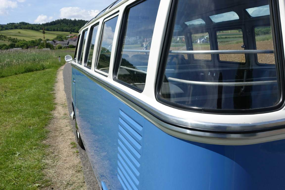 VW T1 Samba Typ 24 1962 43 Rare Care Assets VW T1 Samba Typ 24 1962 43 Rare Care Assets
